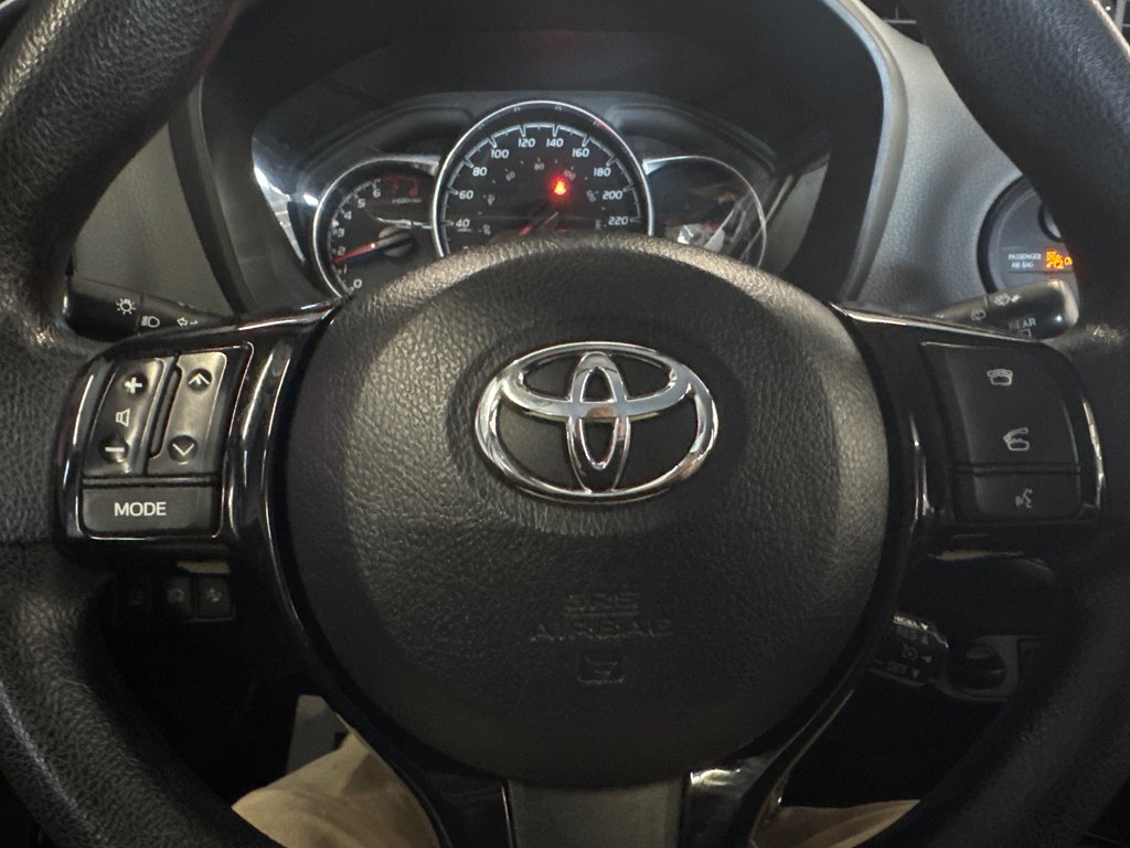 Toyota Yaris Hatchback LE 2018 à Saint-Jean-Sur-Richelieu, Québec - 16 - w1024h768px