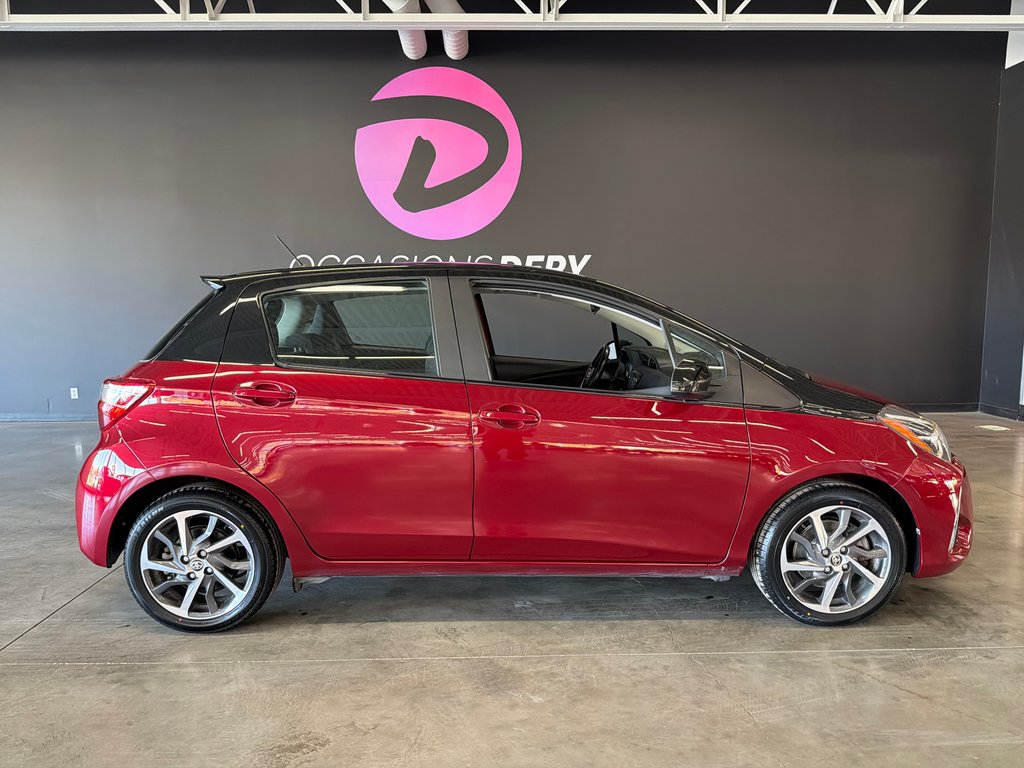 2018 Toyota Yaris Hatchback SE in Saint-Jean-Sur-Richelieu, Quebec - 1 - w1024h768px