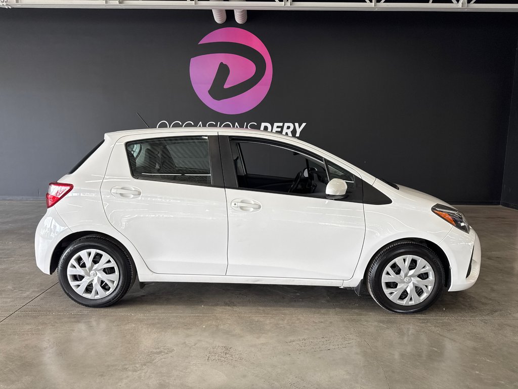 2019 Toyota Yaris Hatchback LE in Saint-Jean-Sur-Richelieu, Quebec - 1 - w1024h768px