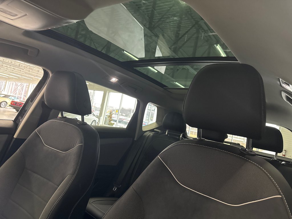 Volkswagen Taos CONFORTLINE 2023 à Saint-Jean-Sur-Richelieu, Québec - 12 - w1024h768px