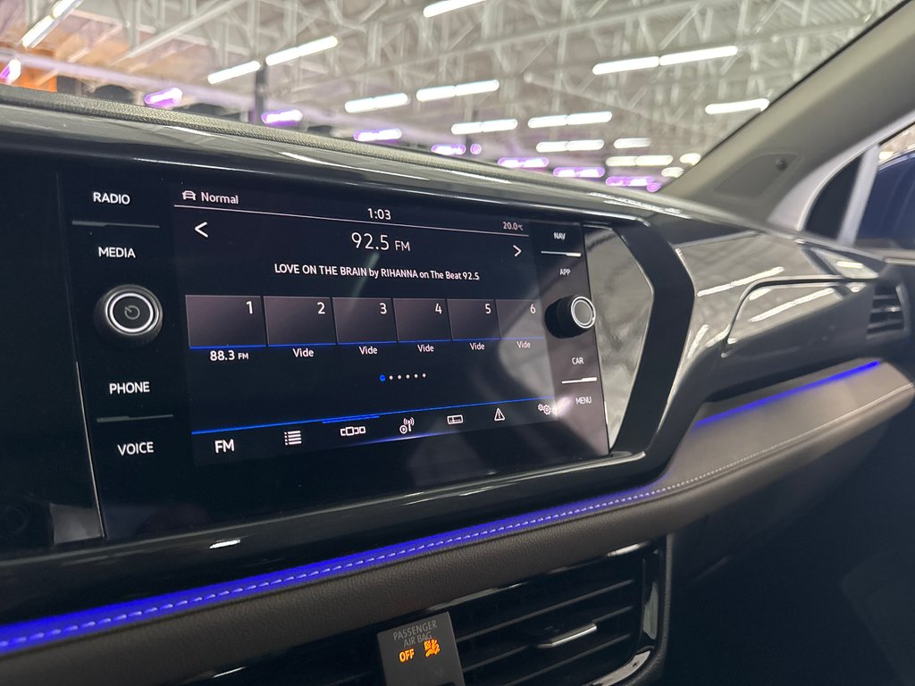 Volkswagen Taos Highline 2024 à Saint-Jean-Sur-Richelieu, Québec - 20 - w1024h768px