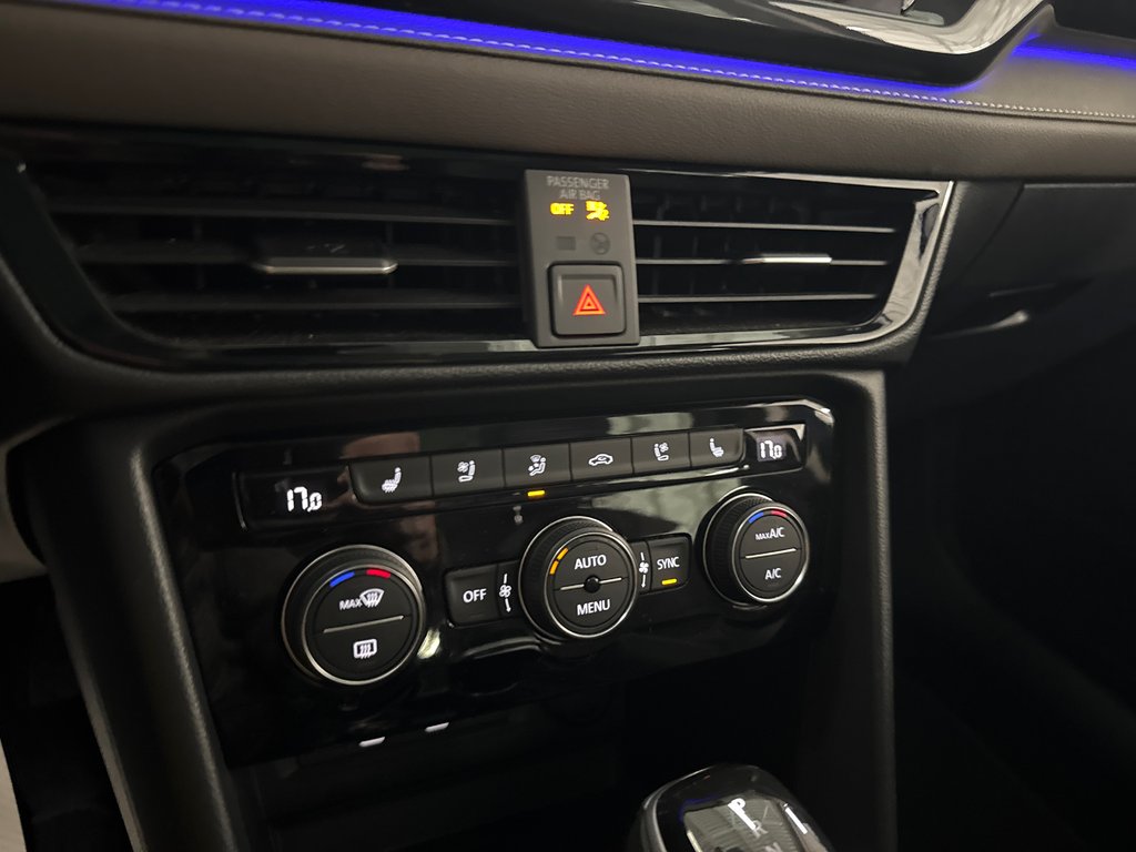 Volkswagen Taos Highline 2024 à Saint-Jean-Sur-Richelieu, Québec - 18 - w1024h768px