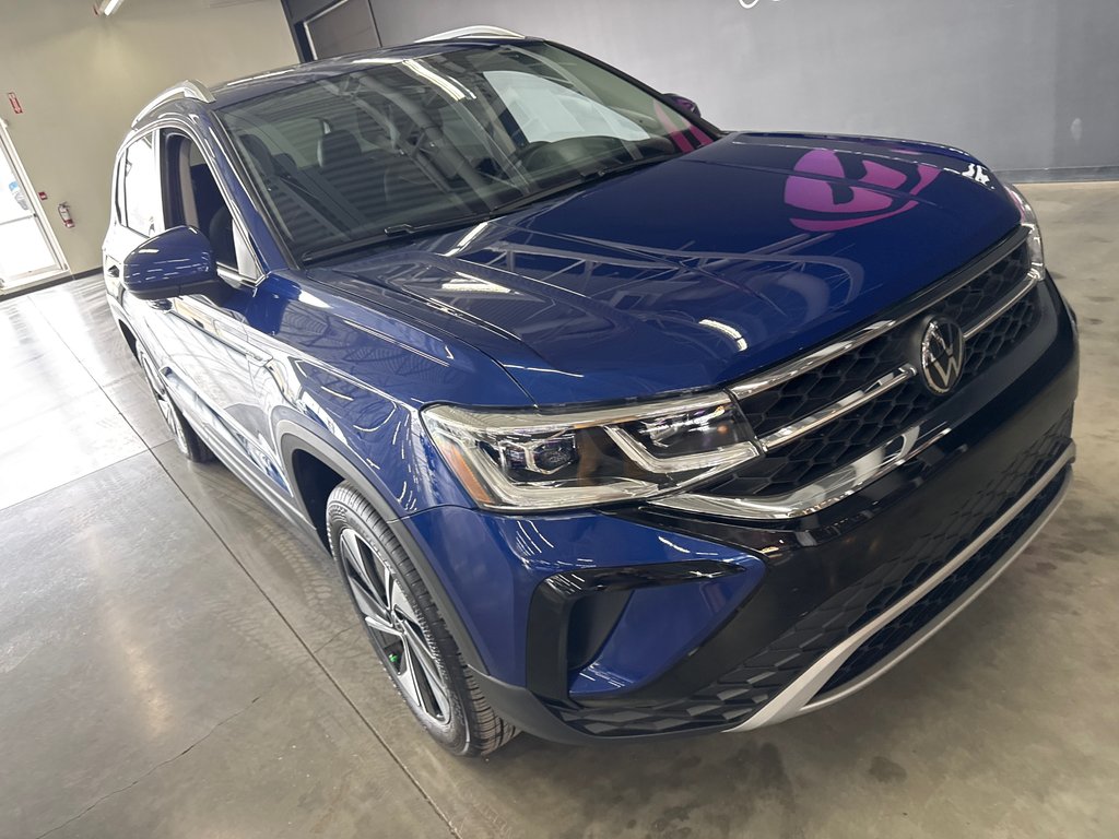 Volkswagen Taos Highline 2024 à Saint-Jean-Sur-Richelieu, Québec - 2 - w1024h768px