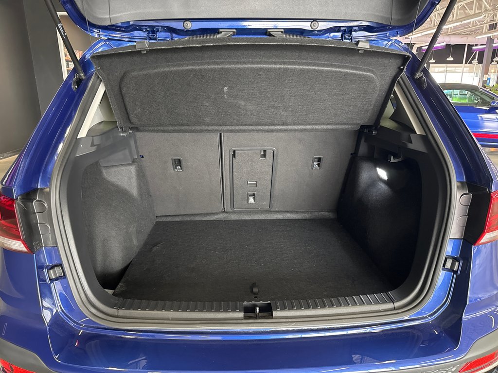 Volkswagen Taos Highline 2024 à Saint-Jean-Sur-Richelieu, Québec - 9 - w1024h768px