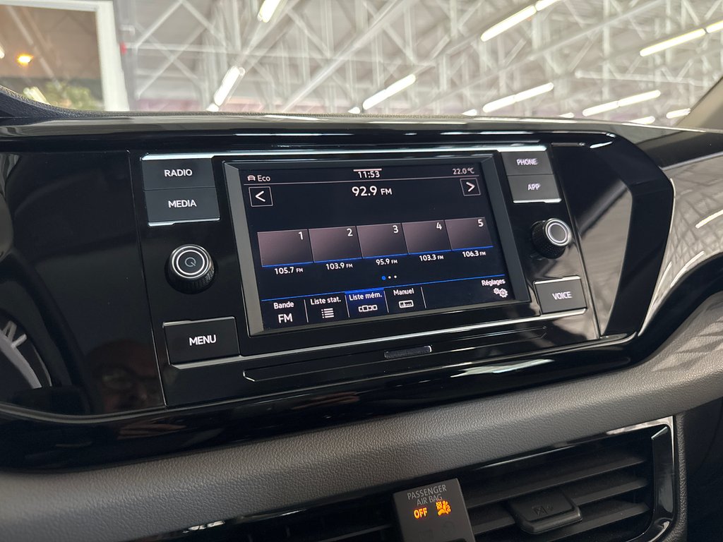 2024 Volkswagen Taos Trendline AWD in Saint-Jean-Sur-Richelieu, Quebec - 17 - w1024h768px