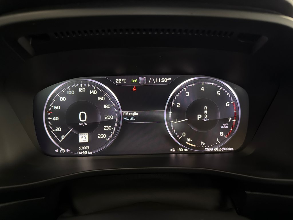 2022 Volvo XC40 Momentum in Saint-Jean-Sur-Richelieu, Quebec - 24 - w1024h768px