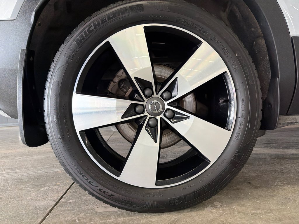 2022 Volvo XC40 Momentum in Saint-Jean-Sur-Richelieu, Quebec - 15 - w1024h768px