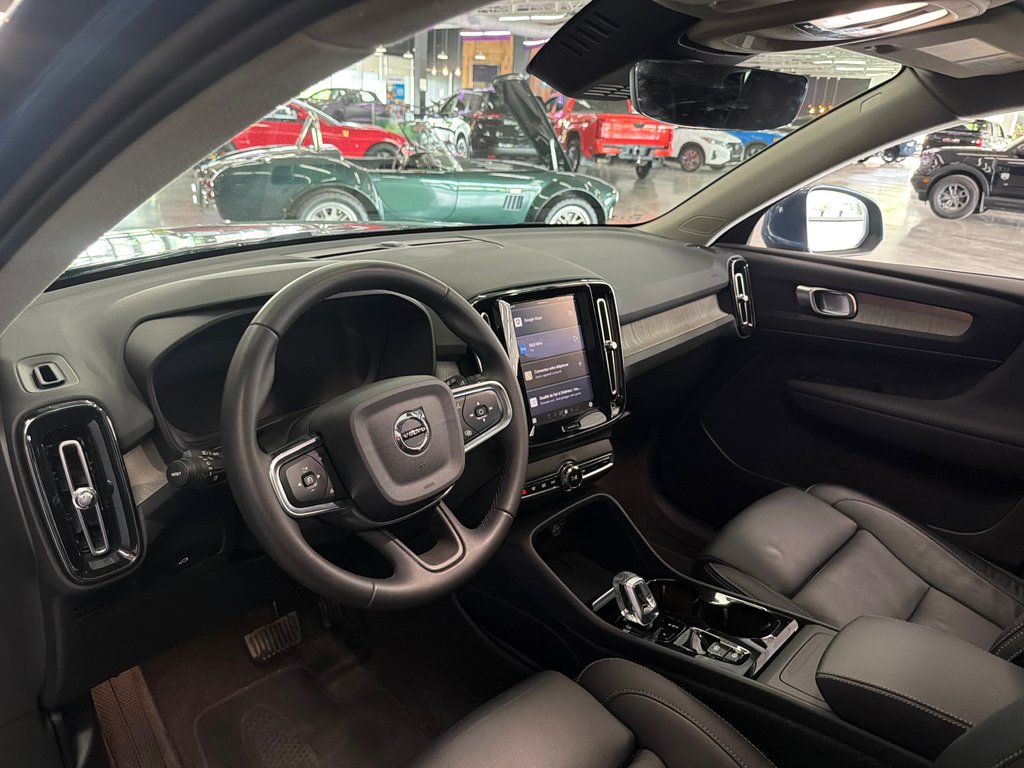 2024 Volvo XC40 Plus Bright Theme awd in Saint-Jean-Sur-Richelieu, Quebec - 13 - w1024h768px