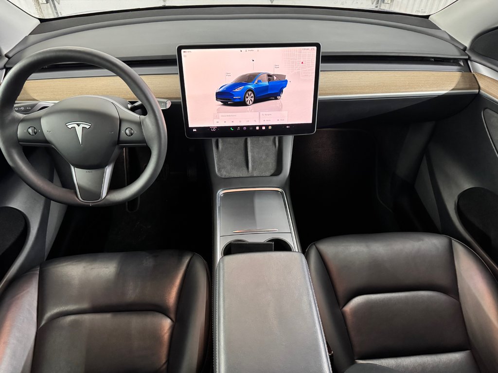 Tesla Model Y Long Range AWD GPS Mags Cuir Toit Panoramique 2023 à Shawinigan, Québec - 16 - w1024h768px
