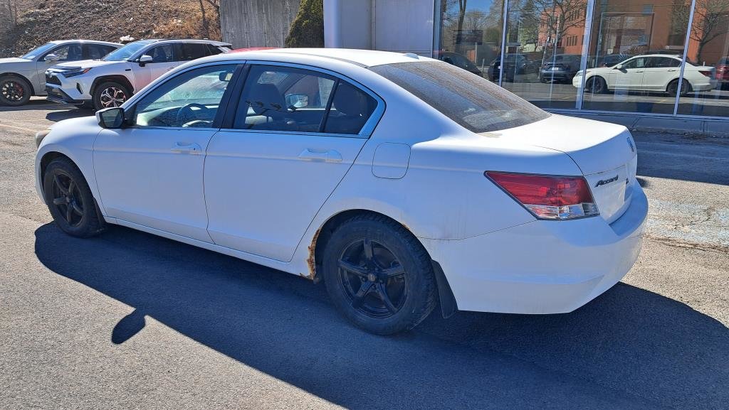Honda Accord EX 2010-4