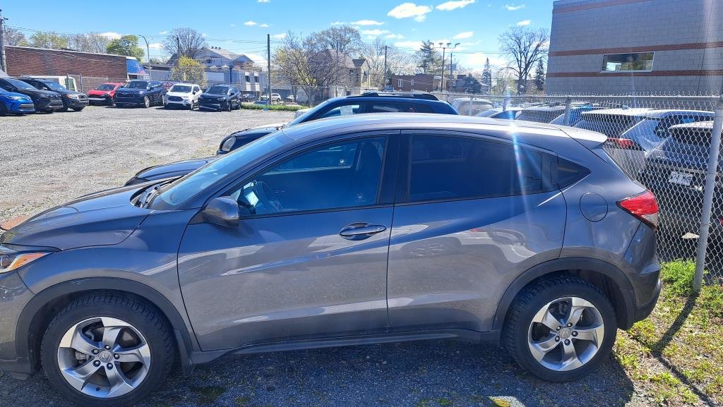 2022  HR-V LX in Longueuil, Quebec - 8 - w1024h768px