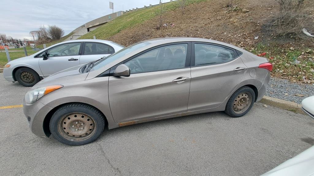 2013 Hyundai Elantra GL AUTO-4