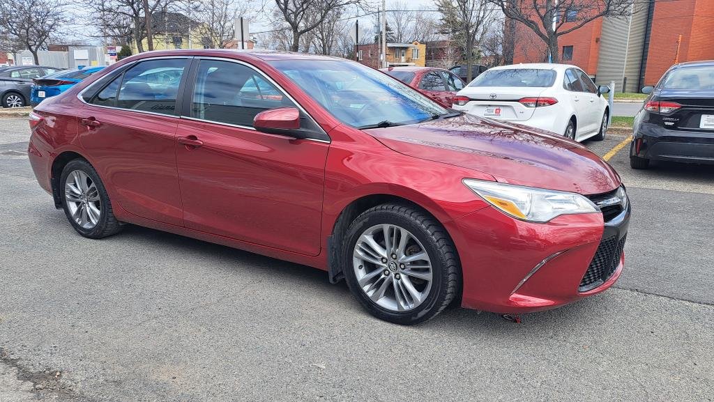 Toyota Camry SE 2015-1