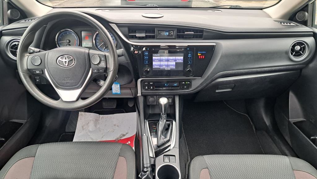 2019  Corolla LE in Longueuil, Quebec - 28 - w1024h768px