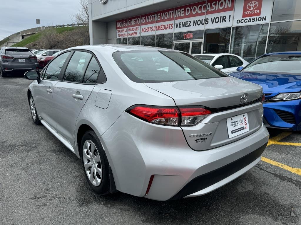 2022  Corolla LE in Longueuil, Quebec - 2 - w1024h768px