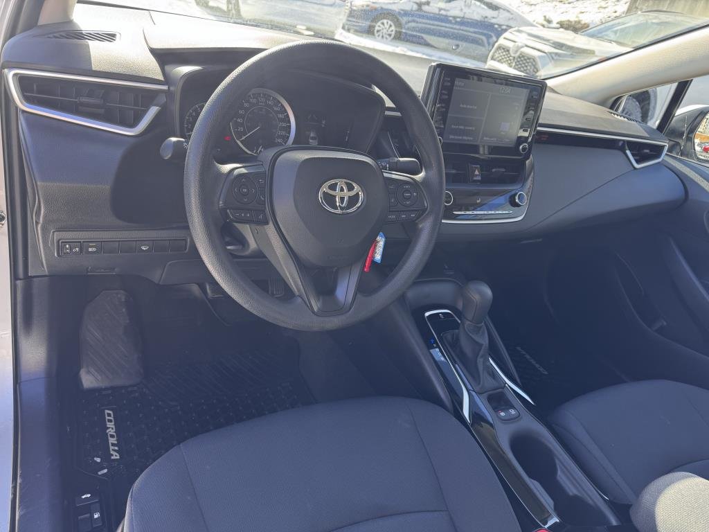 2022  Corolla LE in Longueuil, Quebec - 7 - w1024h768px