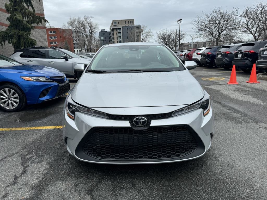 2022  Corolla LE in Longueuil, Quebec - 8 - w1024h768px