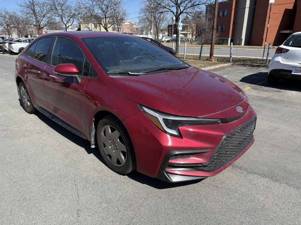 Toyota Corolla SE Upgrade * TOIT OUVRANT + BAS KM + CERTIFIÉ 2023-7