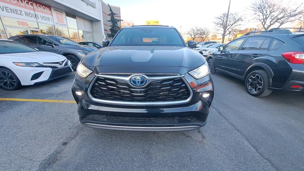 Longueuil Toyota Neuf in Longueuil | 2022 Toyota Highlander Hybrid 