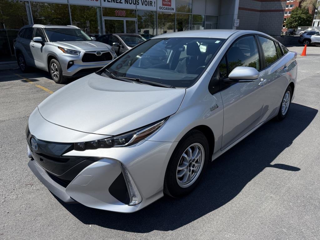 Toyota PRIUS PRIME LE 2022-1