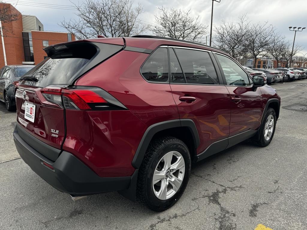 2019  RAV4 XLE in Longueuil, Quebec - 6 - w1024h768px