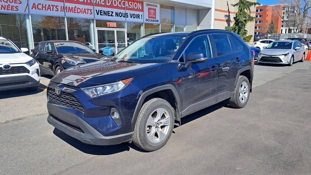 2020  RAV4 XLE in Longueuil, Quebec - 1 - w1024h768px