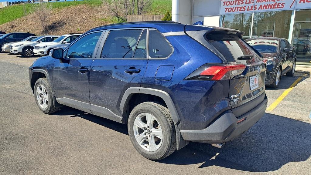 2020  RAV4 XLE in Longueuil, Quebec - 4 - w1024h768px