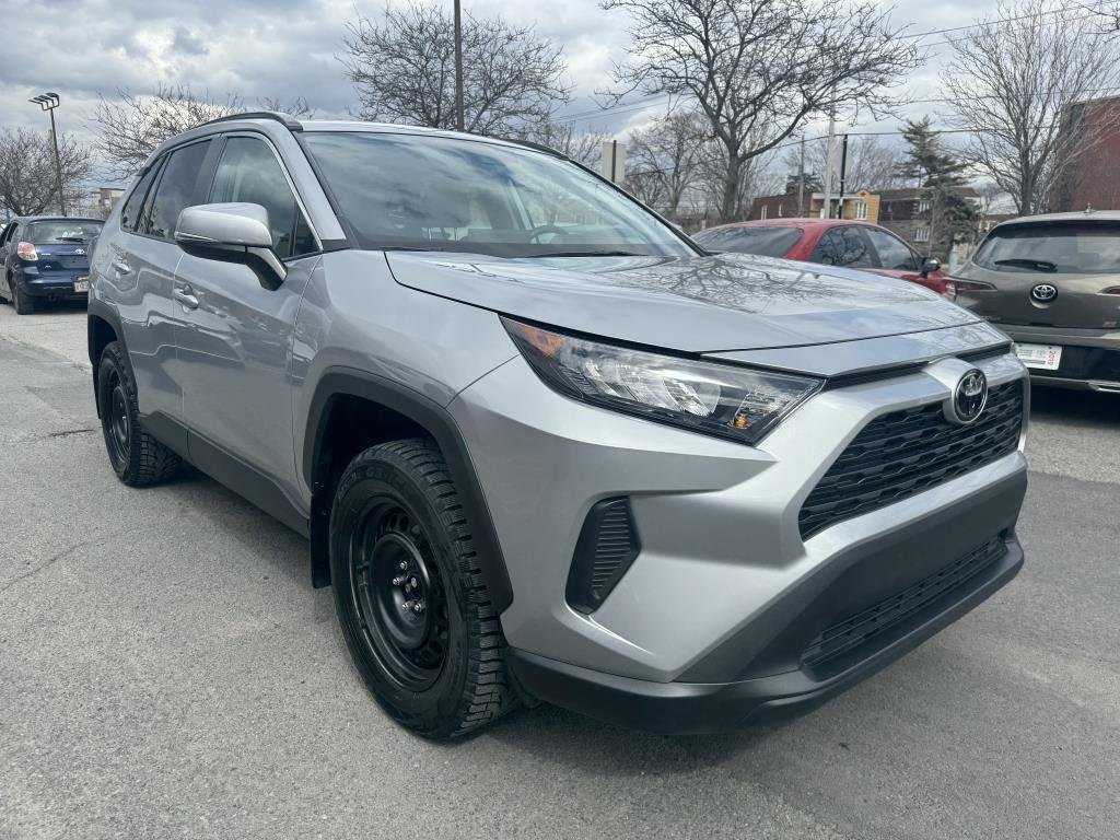 2021  RAV4 LE in Longueuil, Quebec - 5 - w1024h768px