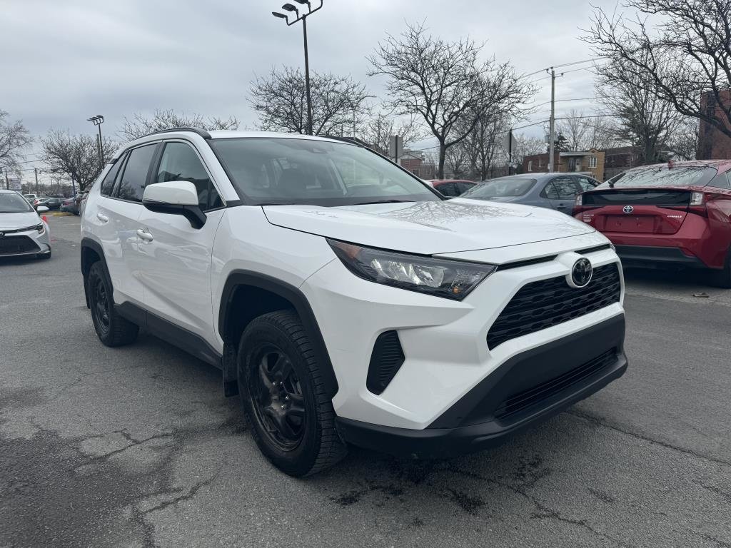 2021  RAV4 LE in Longueuil, Quebec - 5 - w1024h768px