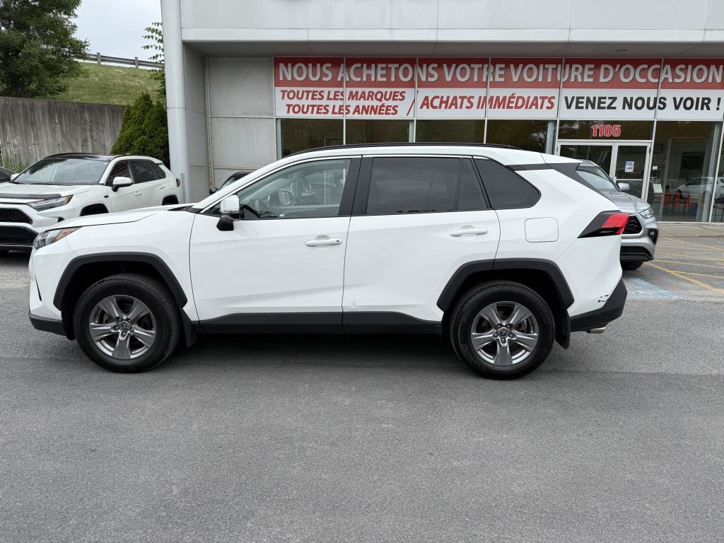 Toyota RAV4 XLE AWD 2022-2