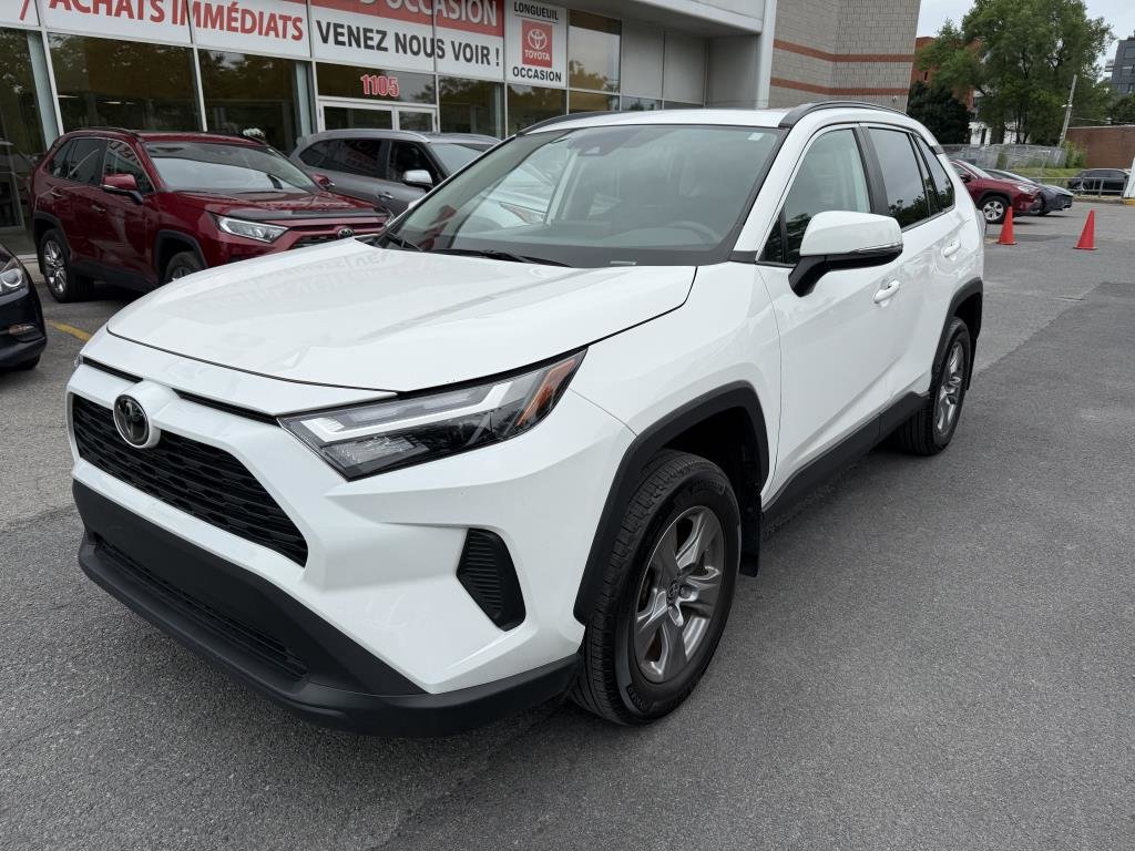 Toyota RAV4 XLE AWD 2022-1