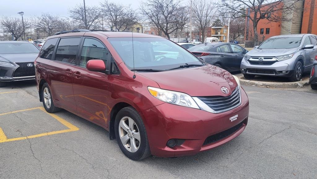 2011  Sienna in Longueuil, Quebec - 2 - w1024h768px