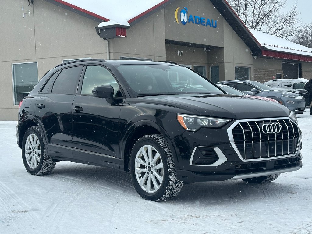 Audi Q3 Komfort QUATTRO CUIR TOIT PANORAMIQUE 2022 à St-Jean-Sur-Richelieu, Québec - 1 - w1024h768px