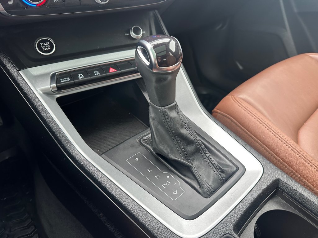 Audi Q3 Komfort QUATTRO CUIR TOIT PANORAMIQUE 2022 à St-Jean-Sur-Richelieu, Québec - 20 - w1024h768px