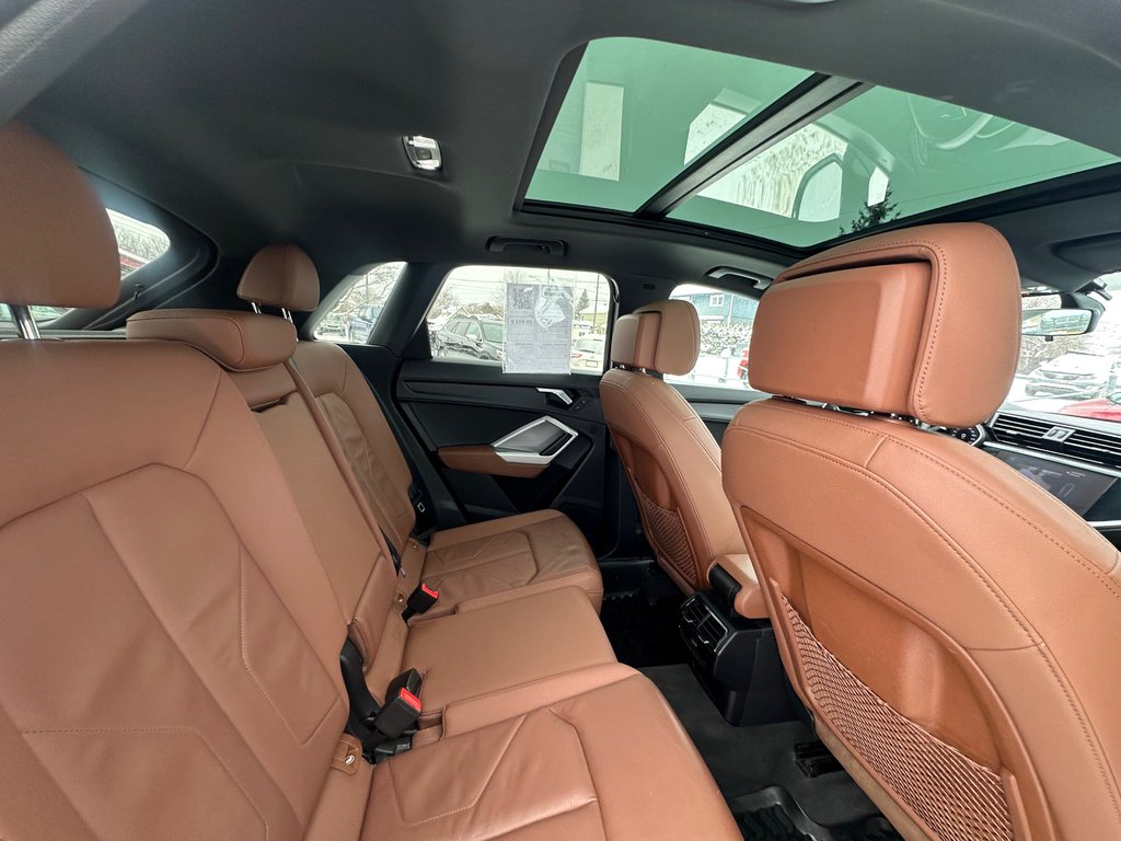 Audi Q3 Komfort QUATTRO CUIR TOIT PANORAMIQUE 2022 à St-Jean-Sur-Richelieu, Québec - 12 - w1024h768px