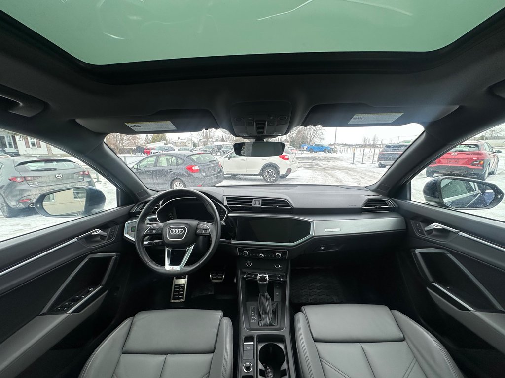 2023 Audi Q3 Progressiv SLINE QUATTRO CUIR TOIT PANORAMIQUE in St-Jean-Sur-Richelieu, Quebec - 14 - w1024h768px