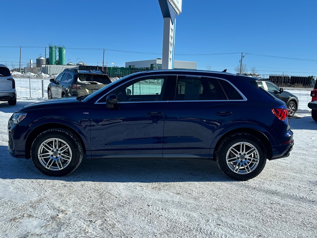 2023 Audi Q3 Progressiv SLINE QUATTRO CUIR TOIT PANORAMIQUE in St-Jean-Sur-Richelieu, Quebec - 8 - w1024h768px