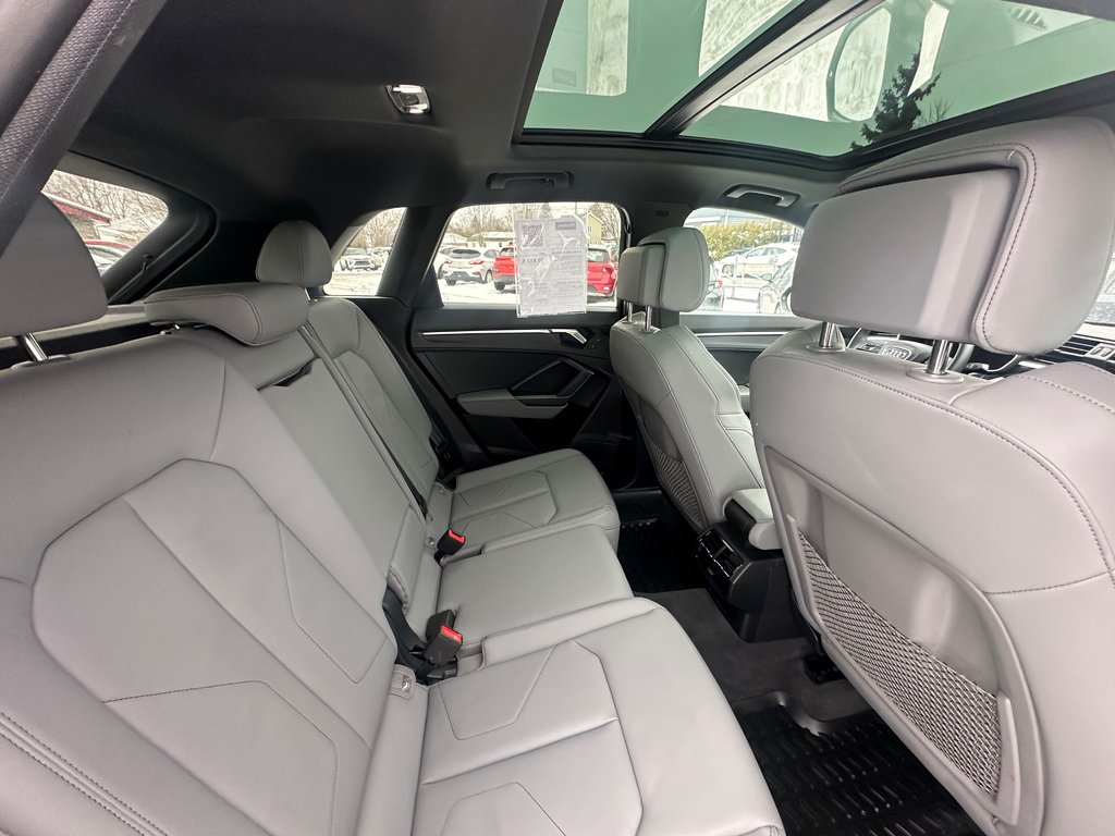 2023 Audi Q3 Progressiv SLINE QUATTRO CUIR TOIT PANORAMIQUE in St-Jean-Sur-Richelieu, Quebec - 15 - w1024h768px