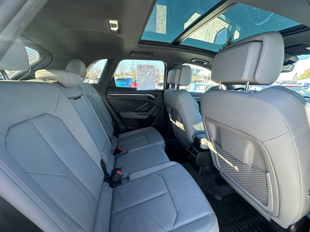 2023 Audi Q3 Progressiv SLINE QUATTRO CUIR TOIT PANORAMIQUE in St-Jean-Sur-Richelieu, Quebec - 13 - w1024h768px