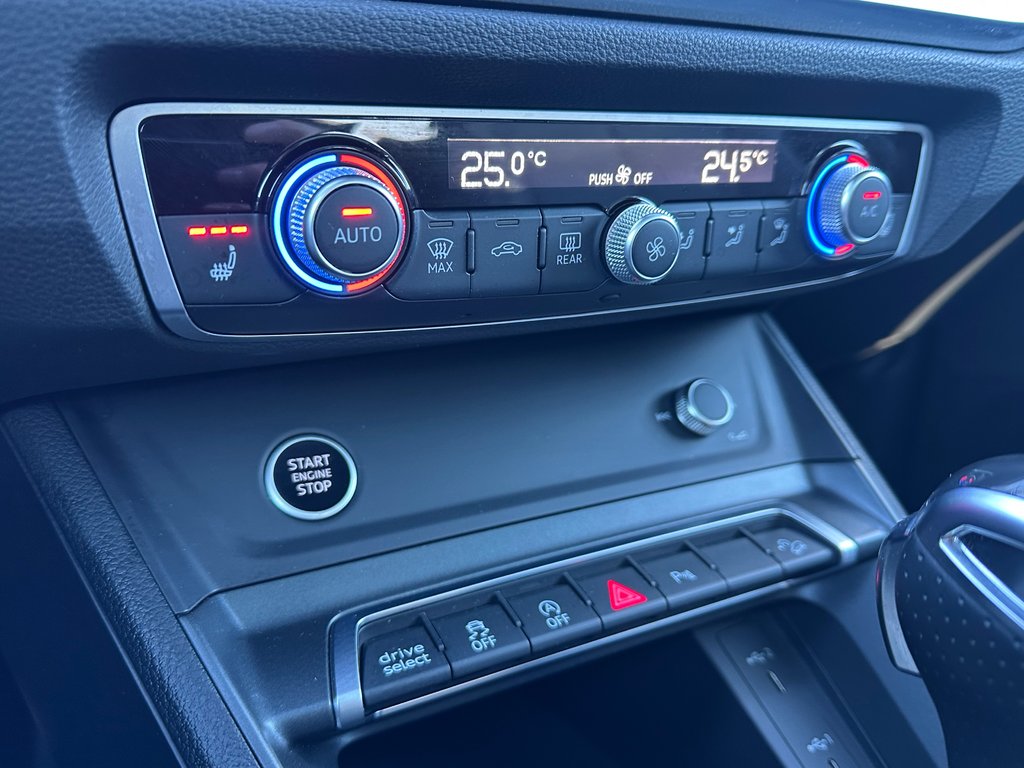 2023 Audi Q3 Progressiv SLINE QUATTRO CUIR TOIT PANORAMIQUE in St-Jean-Sur-Richelieu, Quebec - 17 - w1024h768px