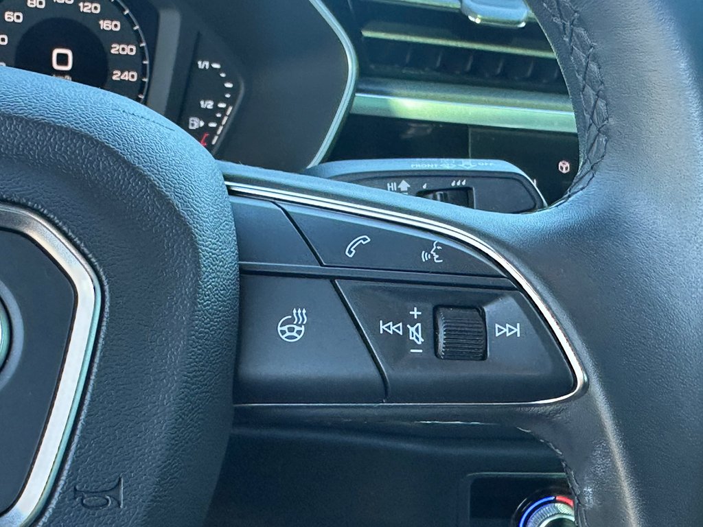 Audi Q3 Komfort SLINE CUIR TOIT PANORAMIQUE 2024 à St-Jean-Sur-Richelieu, Québec - 23 - w1024h768px