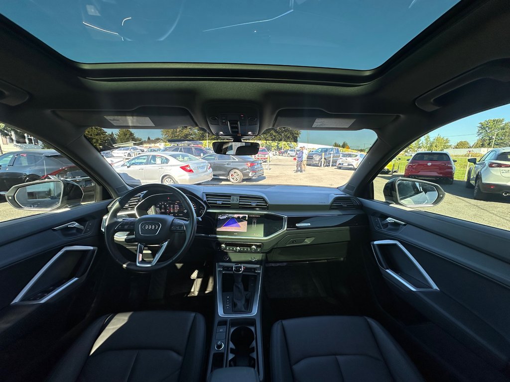 Audi Q3 Komfort SLINE CUIR TOIT PANORAMIQUE 2024 à St-Jean-Sur-Richelieu, Québec - 11 - w1024h768px
