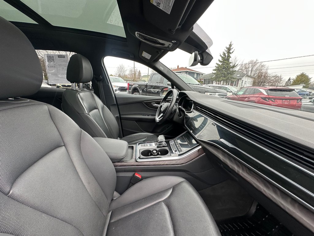 Audi Q7 Progressiv QUATTRO SLINE BLACK PACK 2021 à St-Jean-Sur-Richelieu, Québec - 14 - w1024h768px