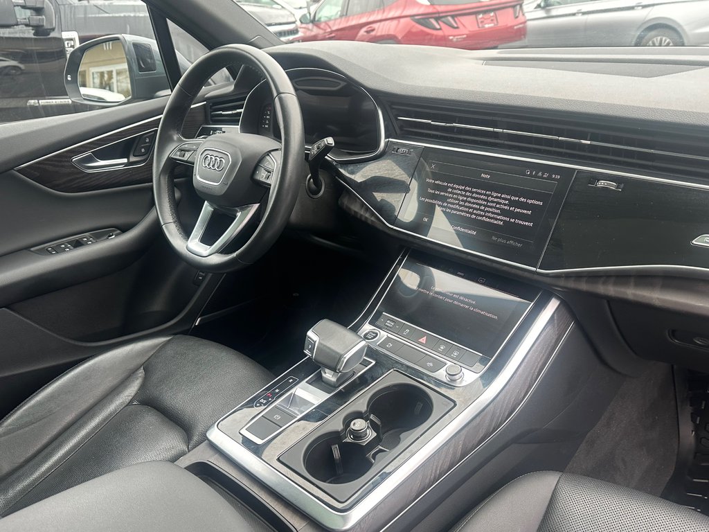 Audi Q7 Progressiv QUATTRO SLINE BLACK PACK 2021 à St-Jean-Sur-Richelieu, Québec - 3 - w1024h768px