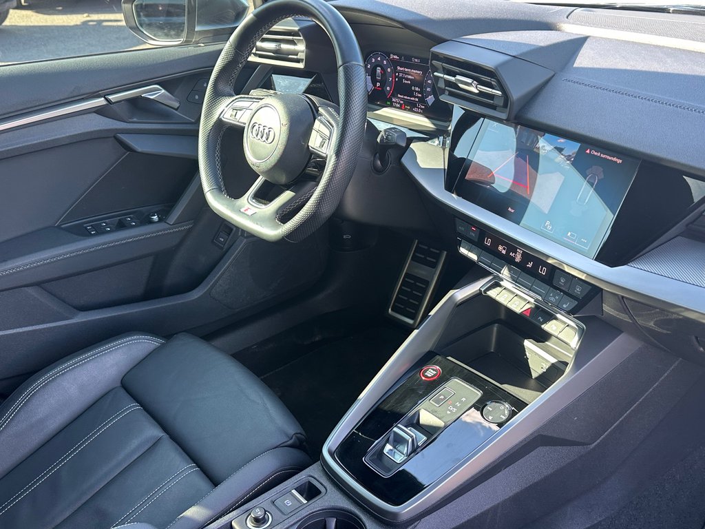Audi S3 SEDAN Komfort CUIR TOIT OUVRANT SEULEMENT 036723 KM 2023 à St-Jean-Sur-Richelieu, Québec - 12 - w1024h768px