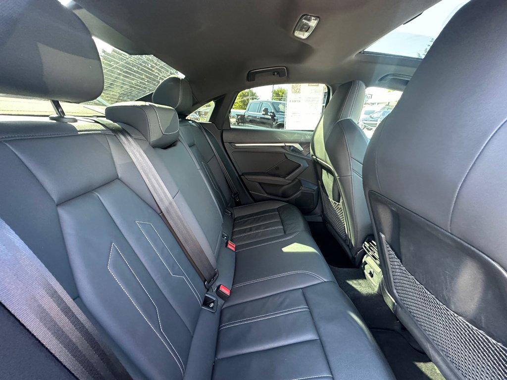 Audi S3 SEDAN Komfort CUIR TOIT OUVRANT SEULEMENT 036723 KM 2023 à St-Jean-Sur-Richelieu, Québec - 14 - w1024h768px