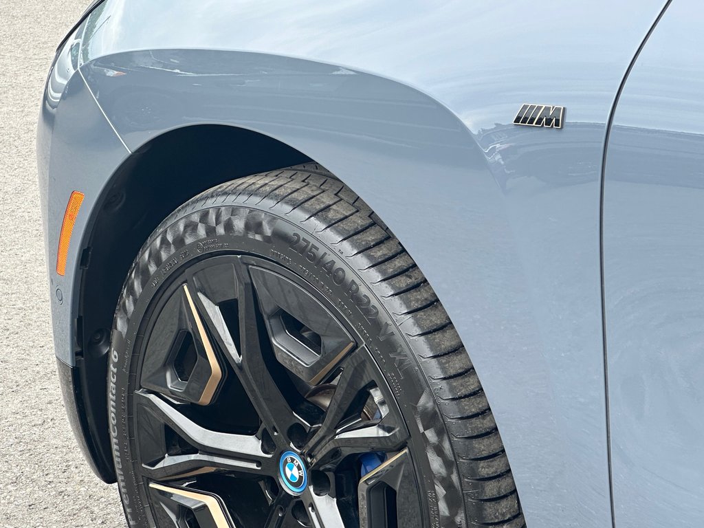 BMW IX M60 PREMIUM AWD SIEGES MASSANTS CRUISE ADAPT 2023 à St-Jean-Sur-Richelieu, Québec - 5 - w1024h768px