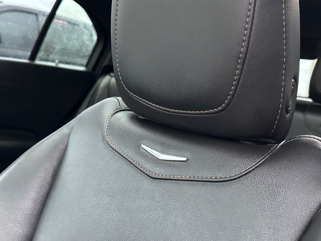 2023 Cadillac XT4 AWD 350 T Sport CUIR TOIT PANORAMIQUE in St-Jean-Sur-Richelieu, Quebec - 23 - w1024h768px