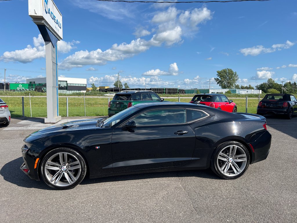 2017  Camaro 2LT RS CUIR AUDIO BOSE CAMERA in St-Jean-Sur-Richelieu, Quebec - 6 - w1024h768px