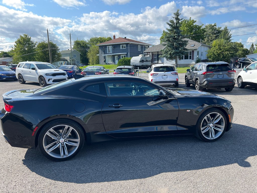 2017  Camaro 2LT RS CUIR AUDIO BOSE CAMERA in St-Jean-Sur-Richelieu, Quebec - 10 - w1024h768px